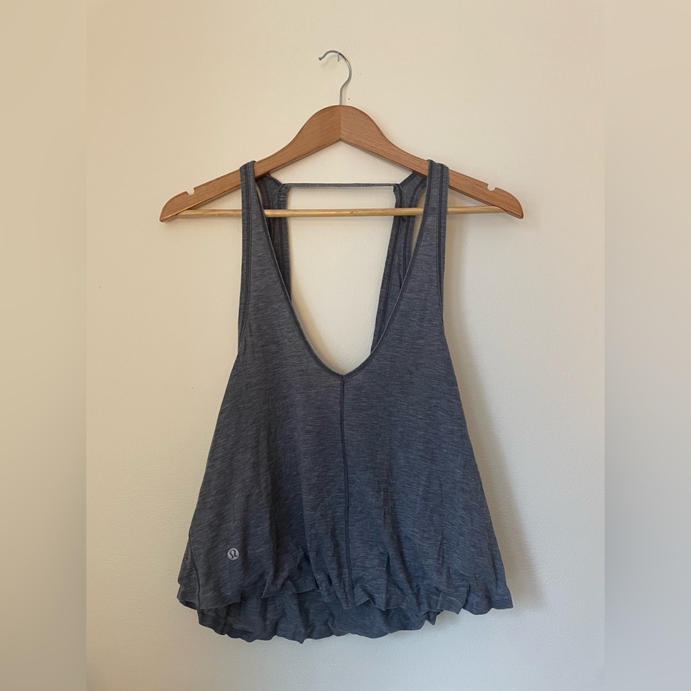 Breezy cropped Lululemon tank